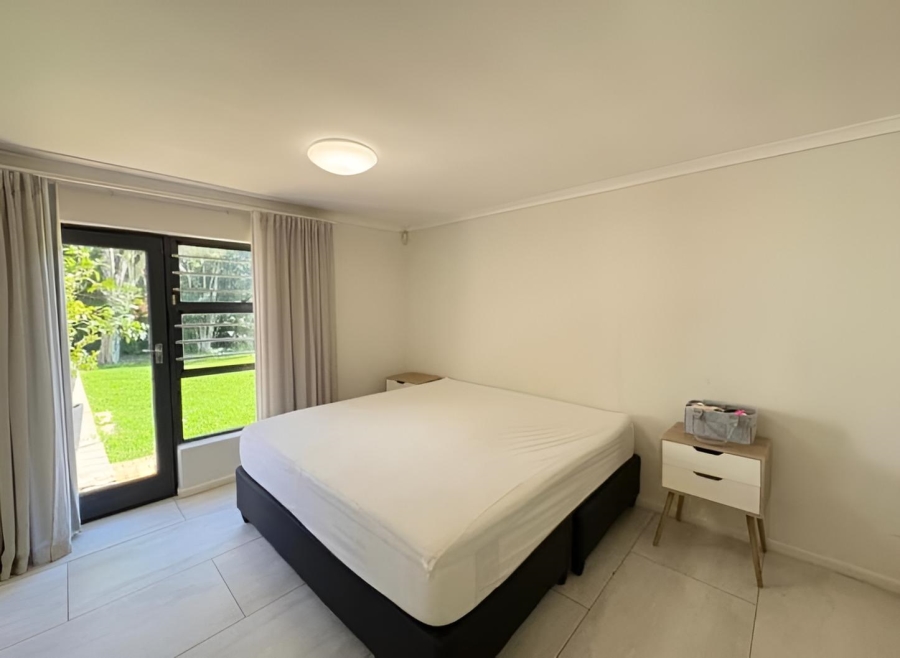 To Let 4 Bedroom Property for Rent in Protea Valley Western Cape